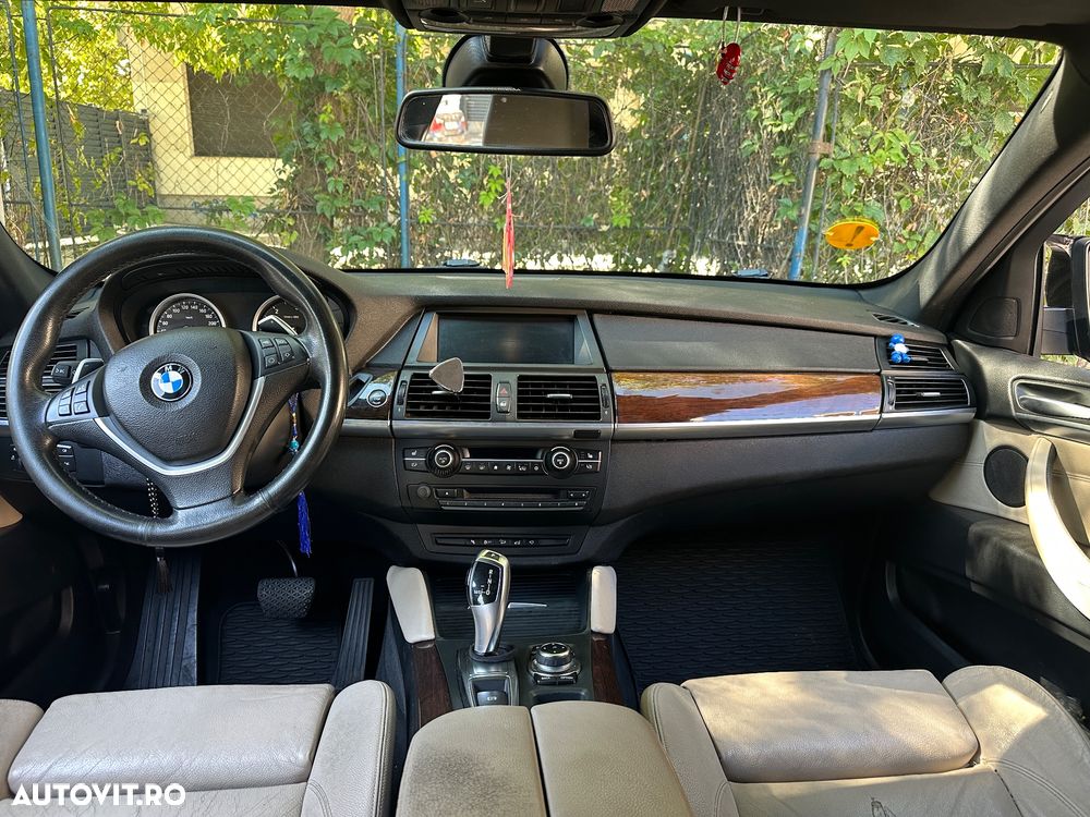 BMW X6 xDrive30d - 9