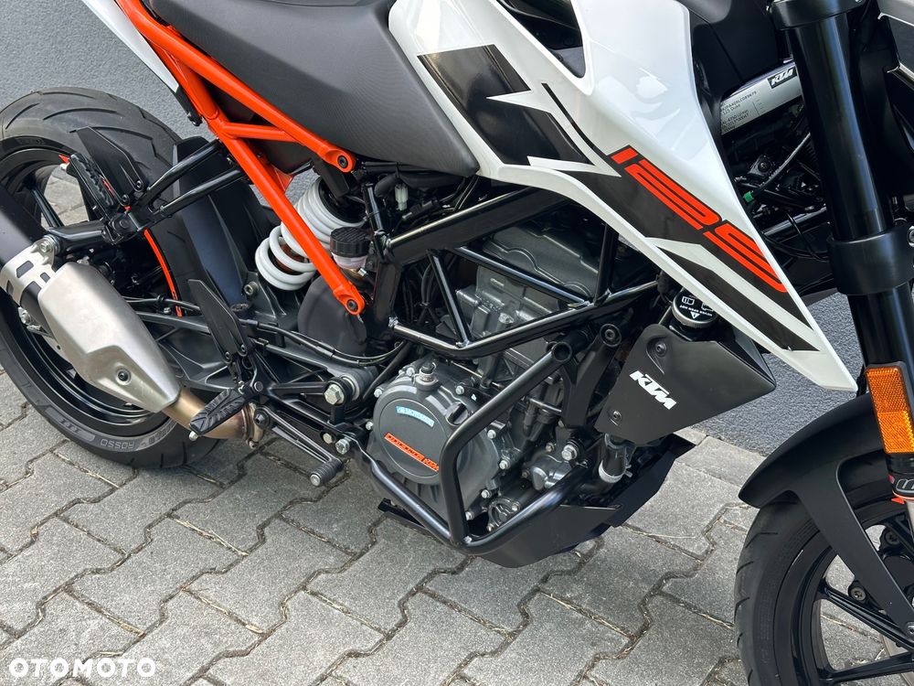 KTM Duke 125 - 12