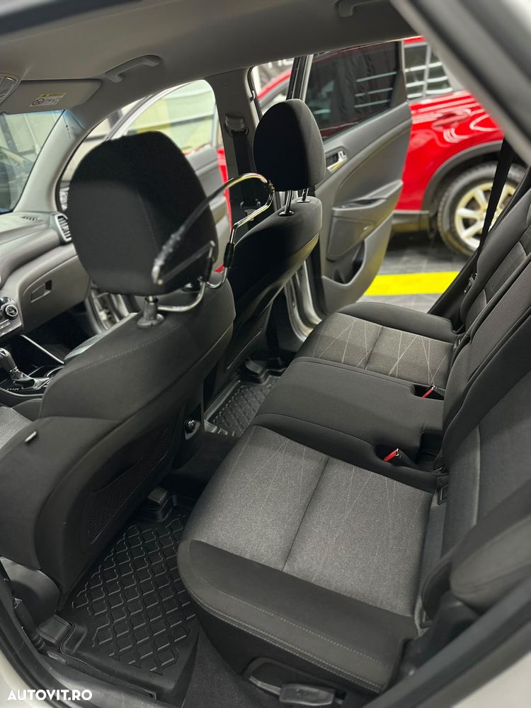 Hyundai Tucson 1.6 T-GDi 4WD 7DCT Luxury+ - 33
