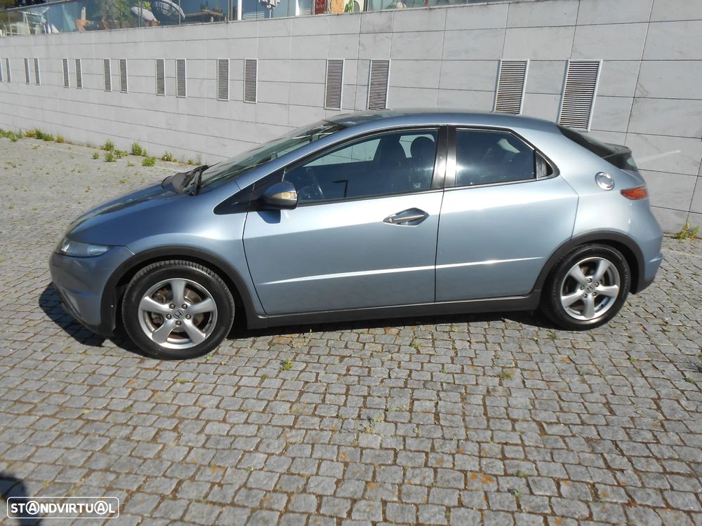 Honda Civic 1.4 Sport - 10