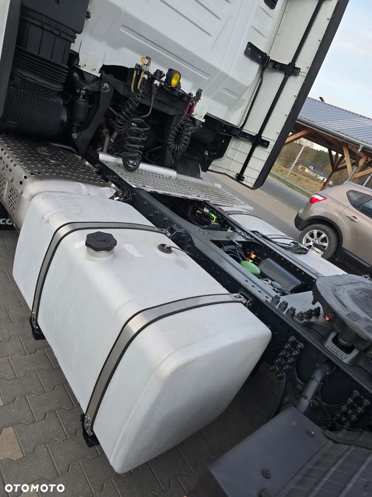 Iveco S-WAY 480 KM standard retarder - 12
