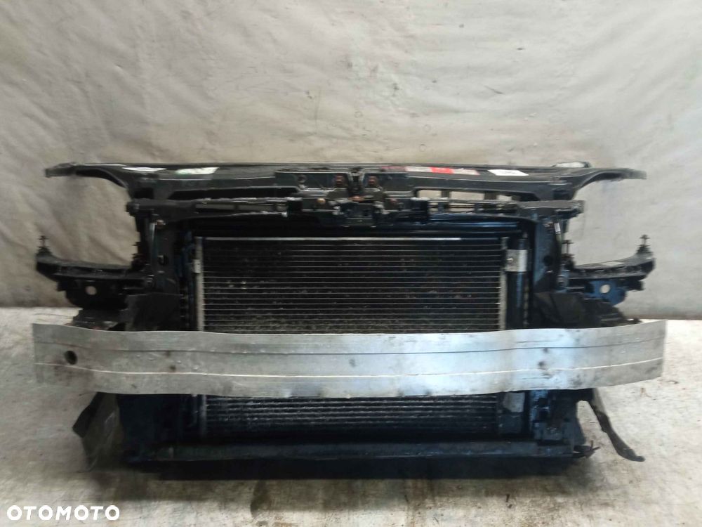 / PAS PRZEDNI AUDI A3 8P 2.0TDI BELKA OKULAR CHŁODNICA WODY WENTYLATOR OBUDOWA ZAMEK KOMPLET - 1