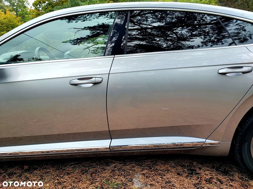 Volkswagen Arteon 2.0 TDI SCR DSG R-Line - 15