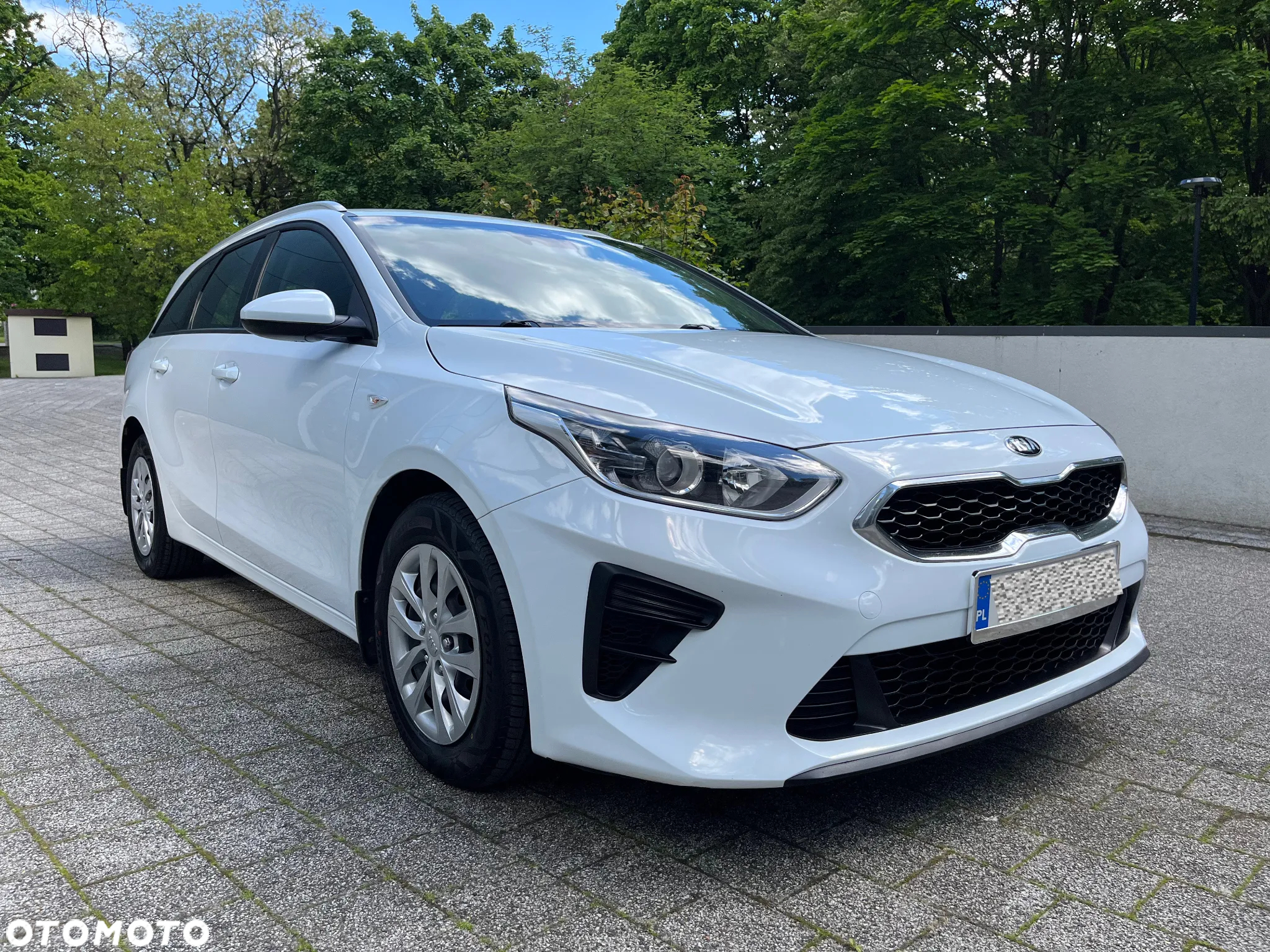 Kia Ceed 1.6 CRDi SCR S - 2