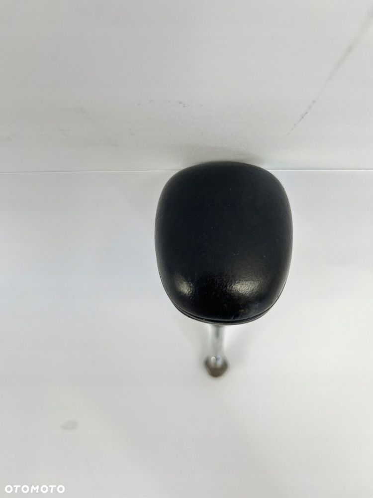 GAŁKA ZMIANY BIEGÓW LEWAREK MERCEDES W124 W201 190 SKÓRA AUTOMAT - 15