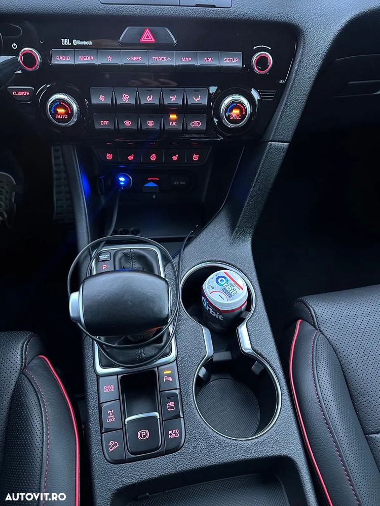 Kia Sportage 2.0 DSL 8AT HP 4x4 GT Line - 10