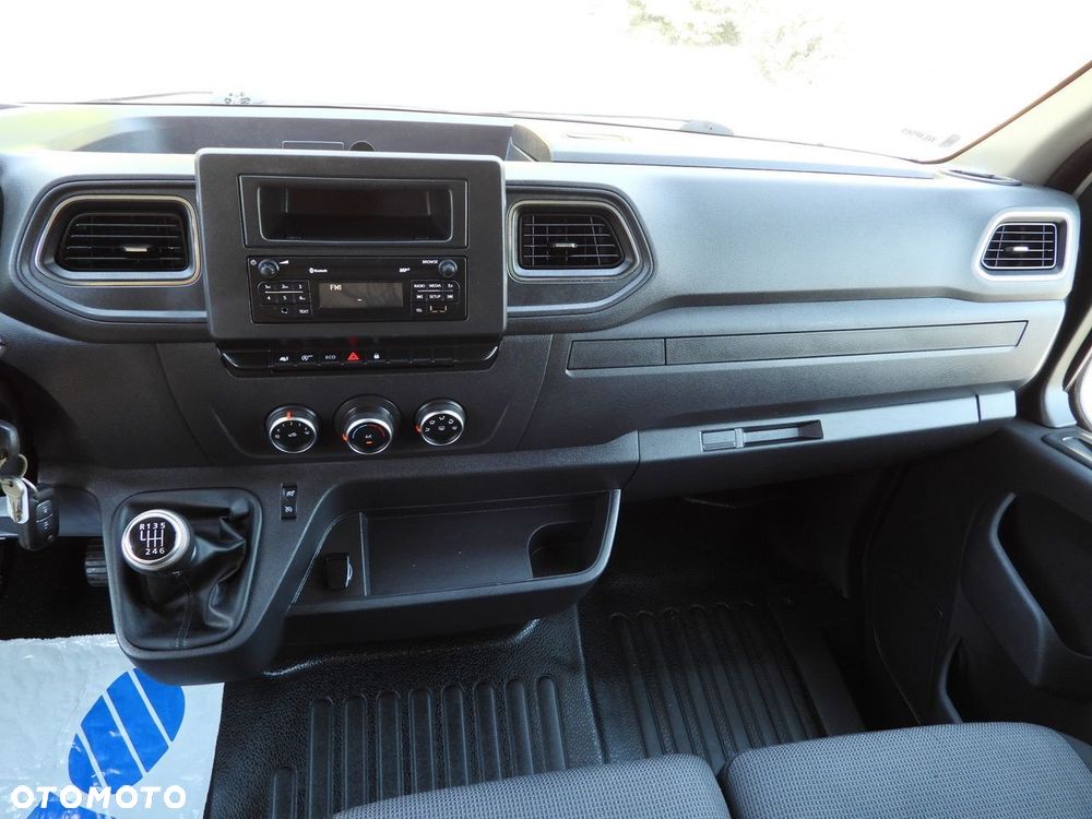 Renault MASTER  PLANDEKA 10 PALET WEBASTO TEMPOMAT LEDY PNEUMATYKA KLIMATYZACJA  165KM - 34