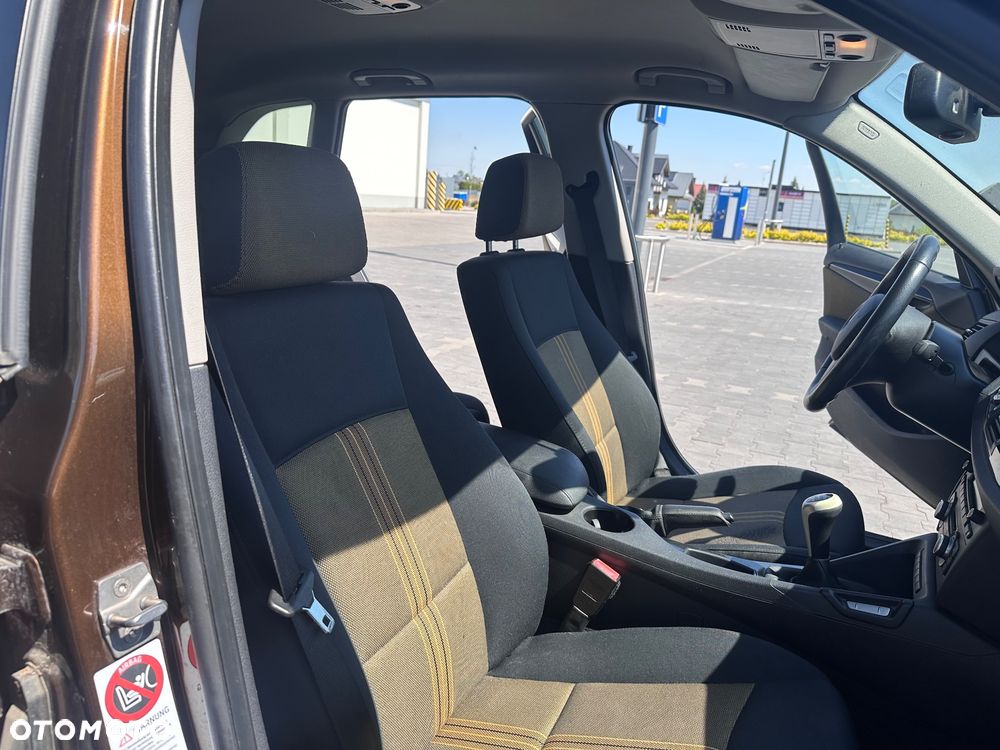 BMW X1 xDrive20d - 12