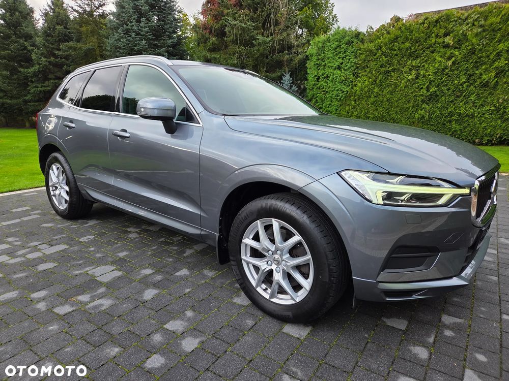 Volvo XC 60 D4 Momentum Pro - 12