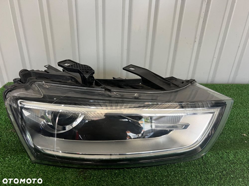 LAMPA PRZÓD PRAWA AUDI Q3 BI-XENON SKRĘTNY 8U0 - 5