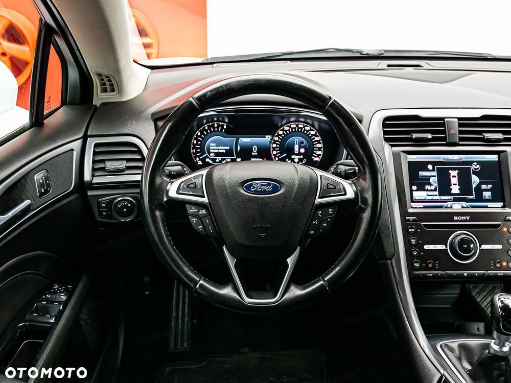 Ford Mondeo - 12