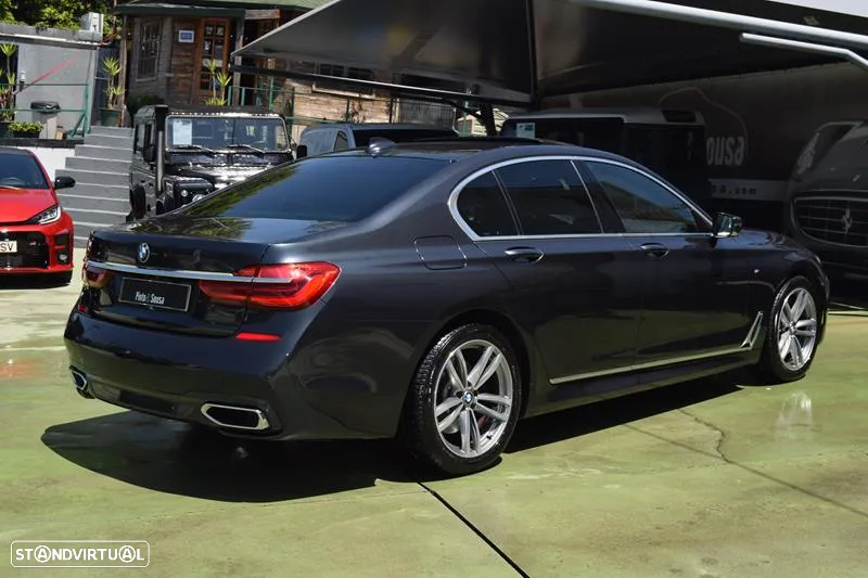 BMW 730 d Pack M - 8