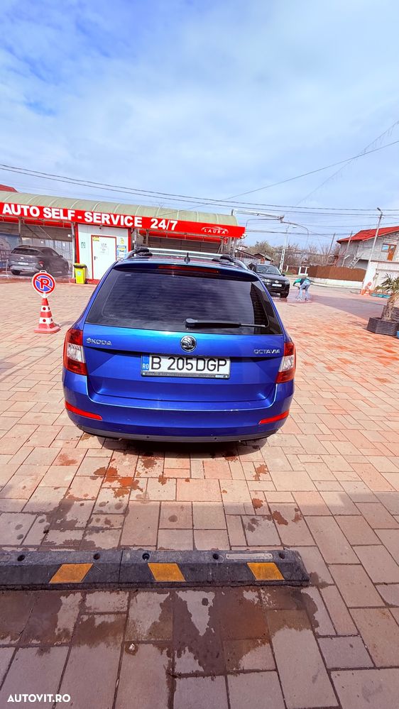 Skoda Octavia 1.6 TDI Style - 6