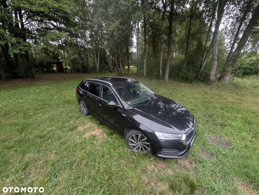 Skoda Octavia ver-2-0-tdi-sportline-dsg - 9