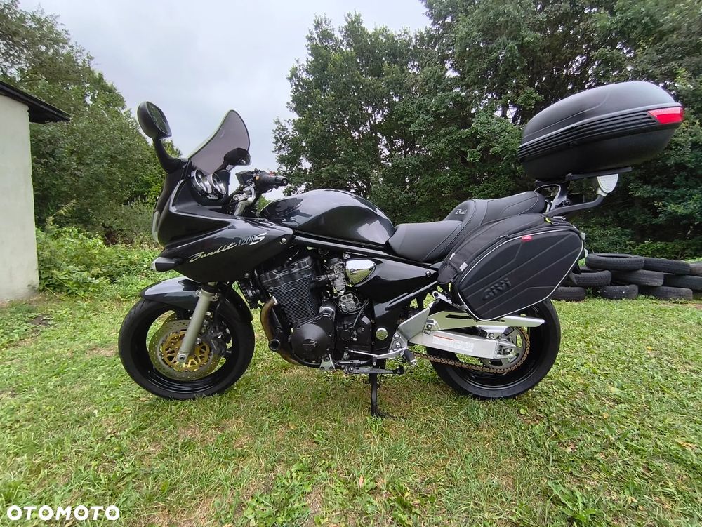 Suzuki Bandit - 1