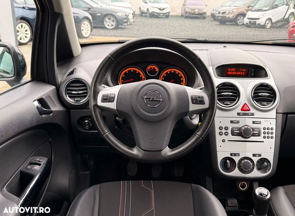 Opel Corsa 1.2 Essentia - 7