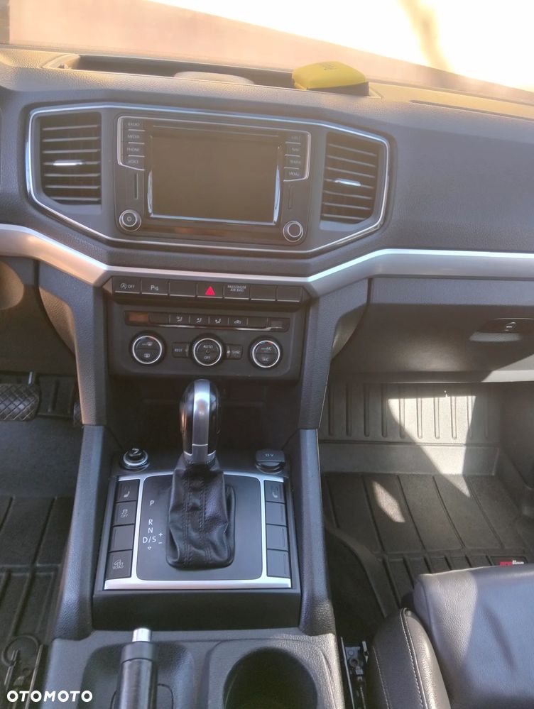 Volkswagen Amarok 3.0 V6 TDi 4MOTION Aventura - 25