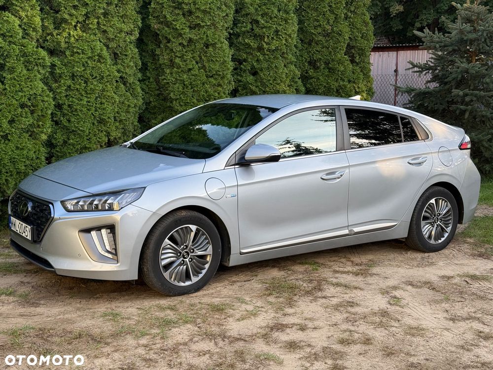 Hyundai IONIQ - 2