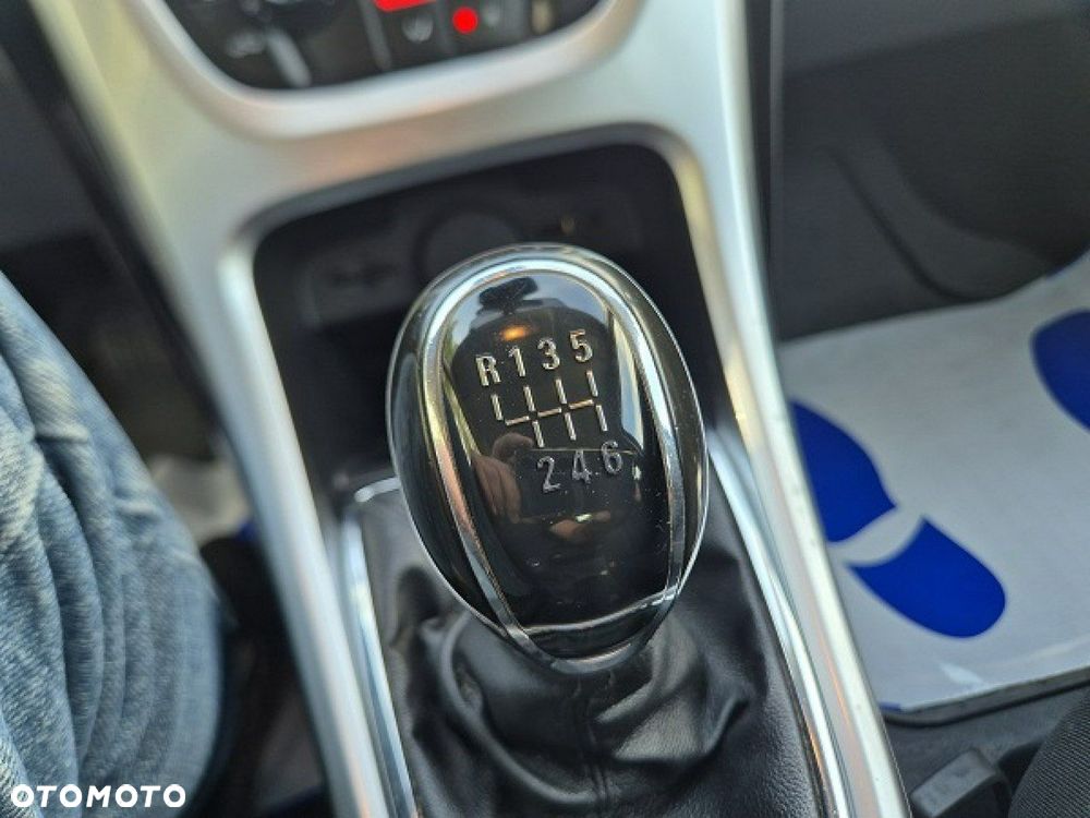 Opel Astra - 25