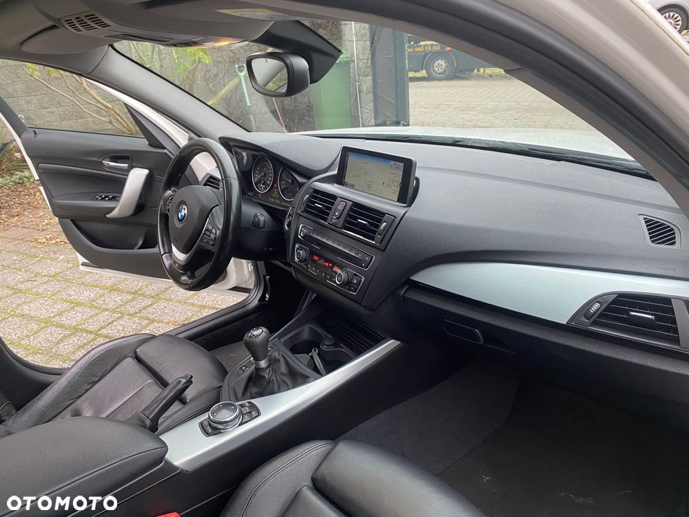 BMW Seria 1 120d BluePerformance Urban Line - 29