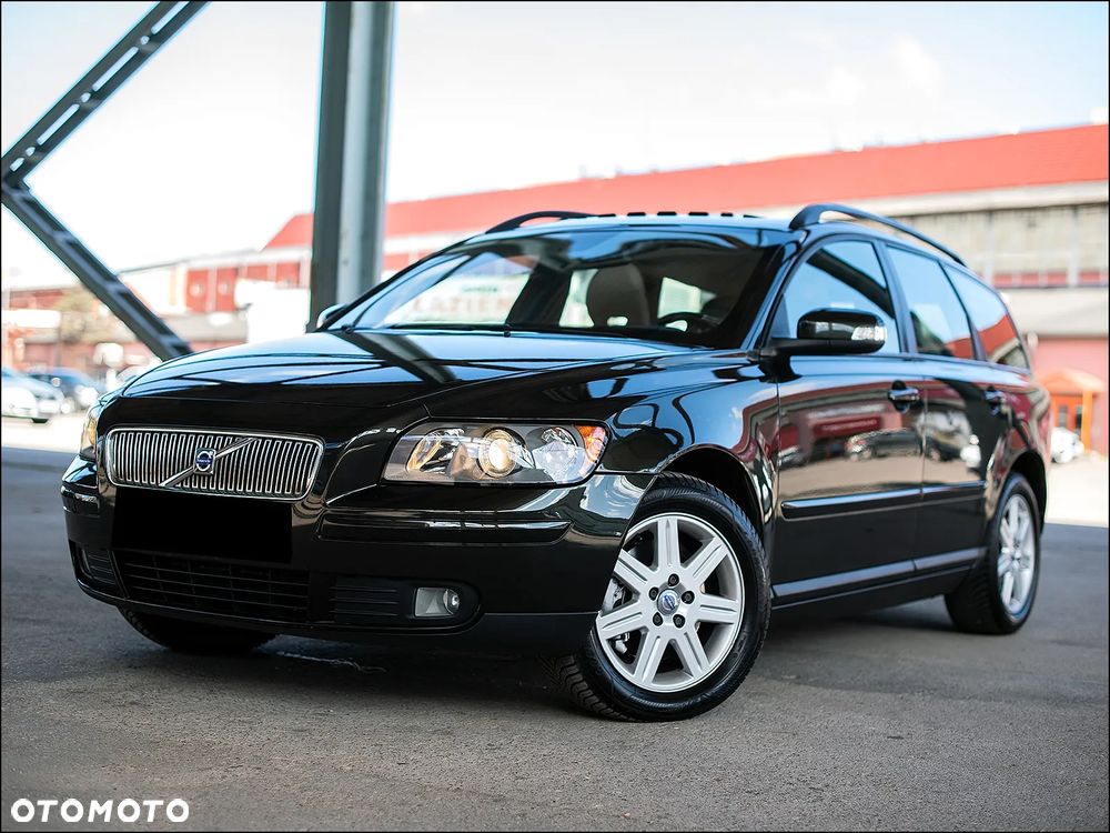 Volvo V50 - 1