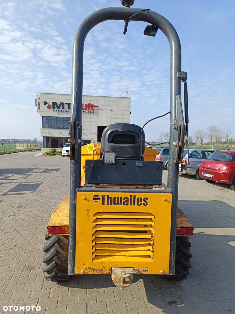Thwaites 3 tonne - 13