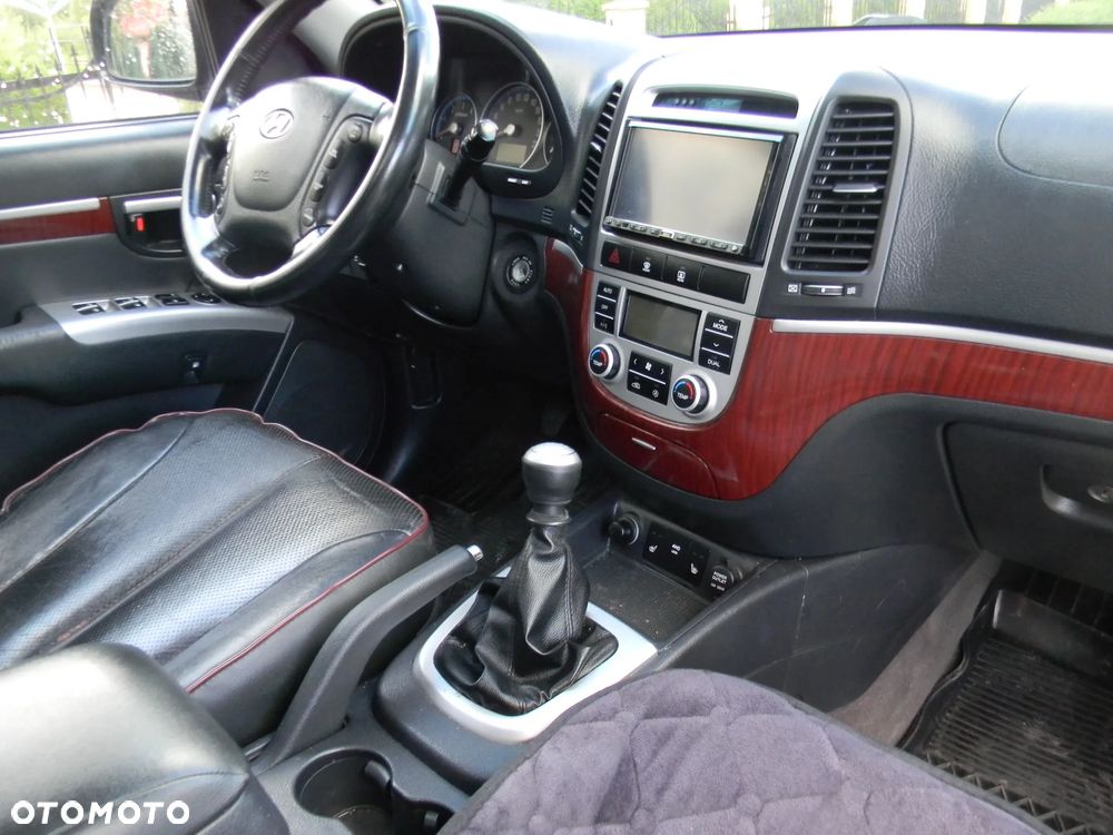 Hyundai Santa Fe - 4