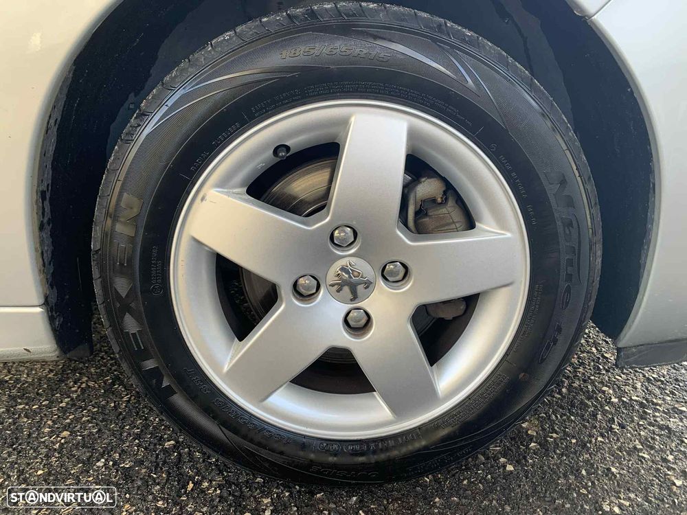 Peugeot 207 SW 1.4 SE Sportium - 5