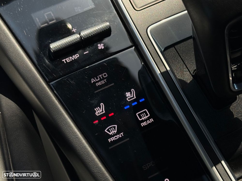 Porsche Cayenne E-Hybrid Tiptronic S - 32