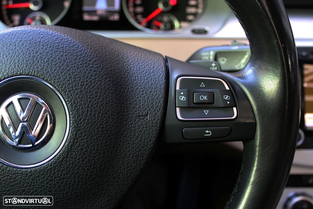 VW Passat Alltrack 2.0 TDI 4Motion DSG BlueMotion Tec - 36