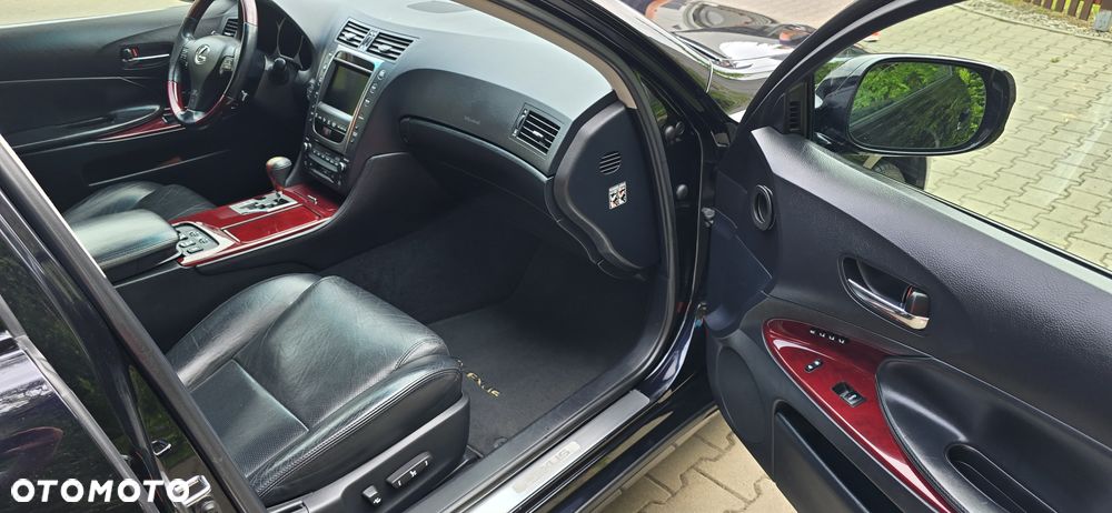 Lexus GS 450h - 10