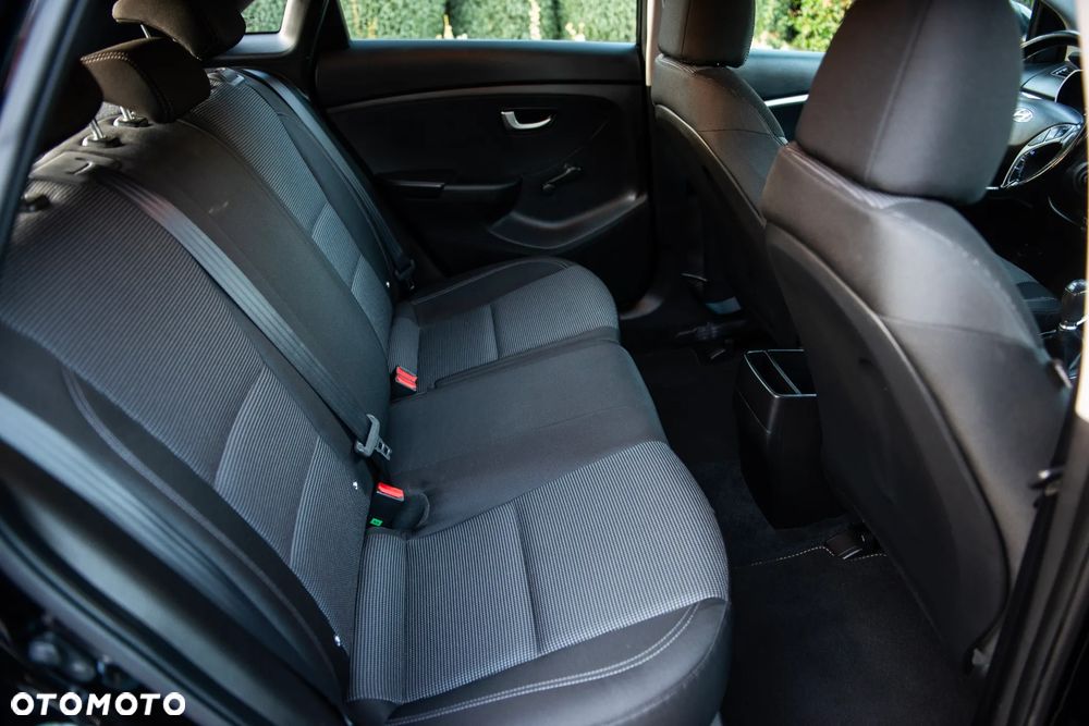 Hyundai i30 1.4 Premium - 34