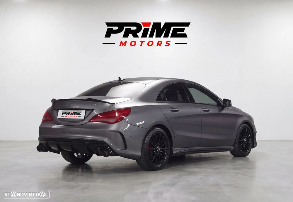 Mercedes-Benz CLA 200 - 4