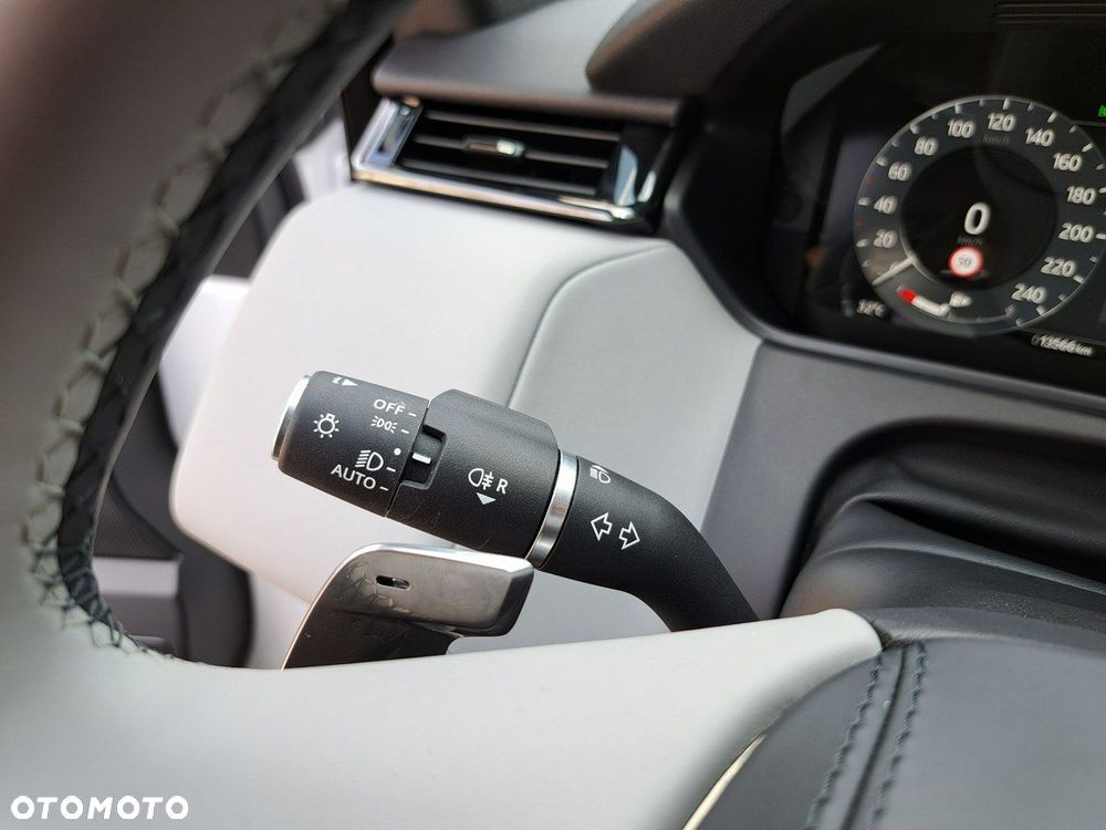 Land Rover Range Rover Velar - 27
