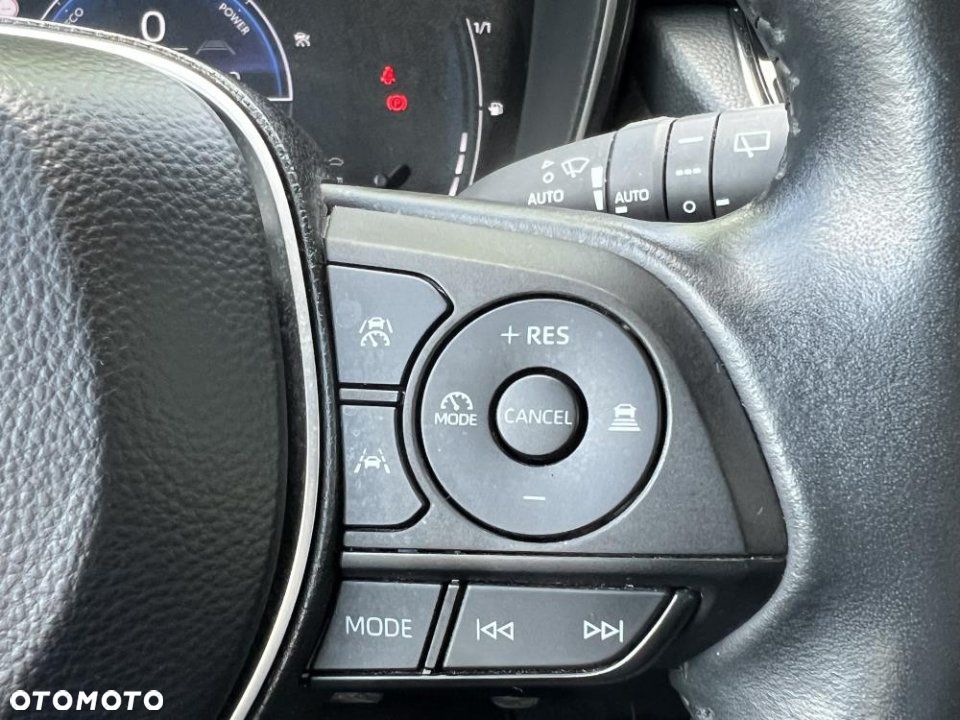 Suzuki Inny - 12