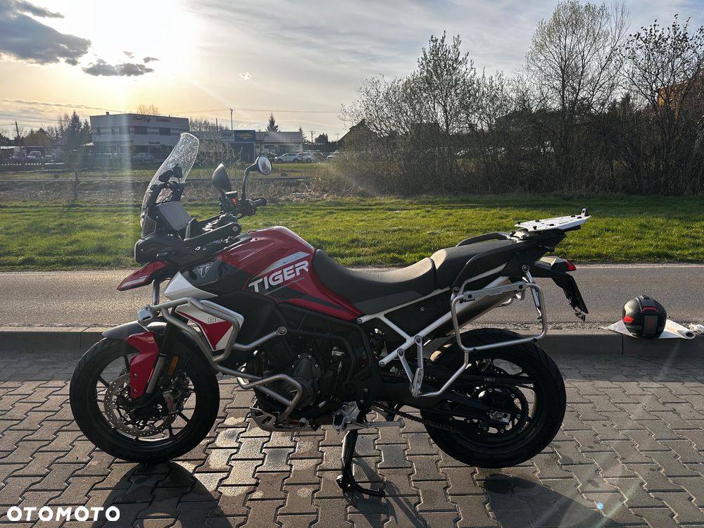 Triumph Tiger - 1