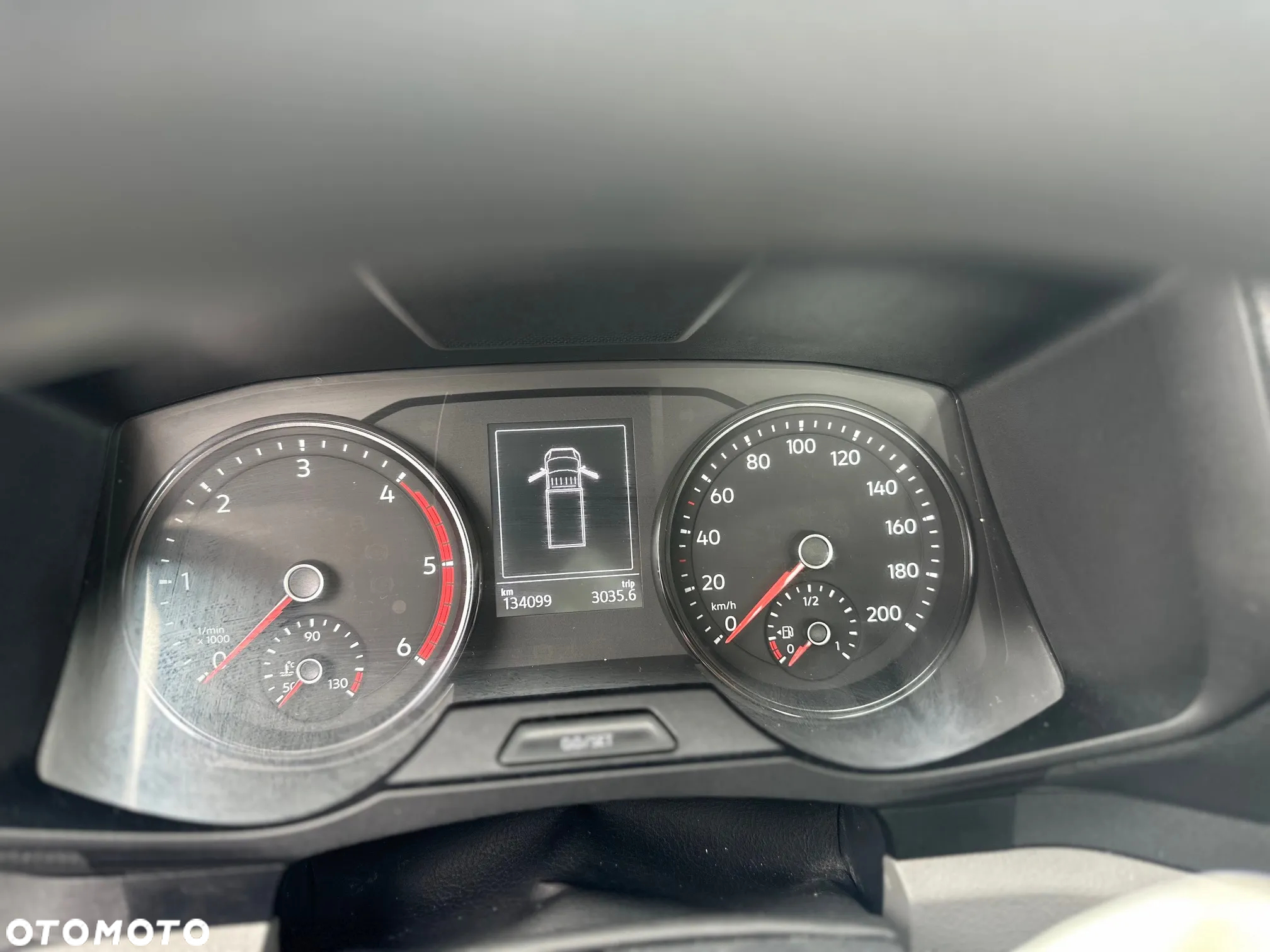 Volkswagen Crafter - 12