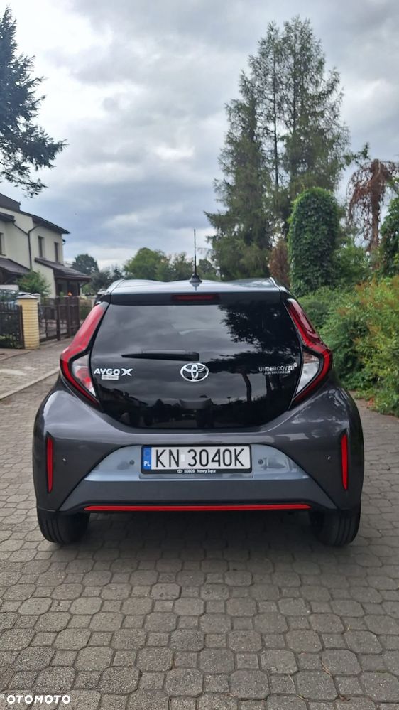 Toyota Aygo X 1.0 VVT-i Undercover CVT - 3