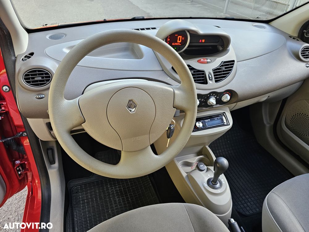 Renault Twingo - 7