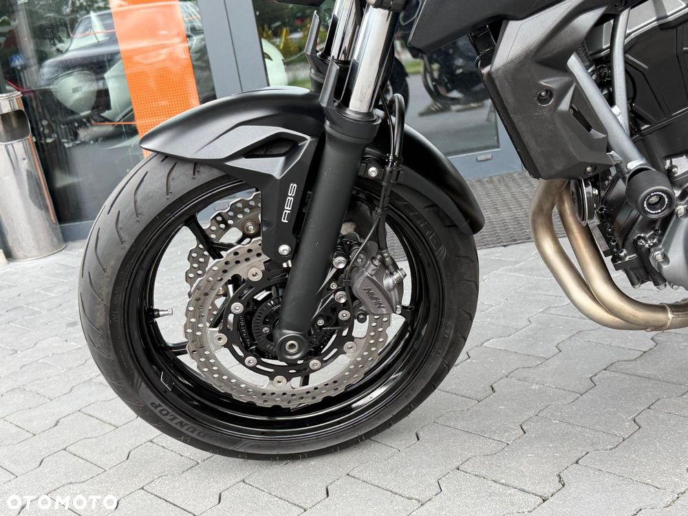 Kawasaki Z 650 - 35