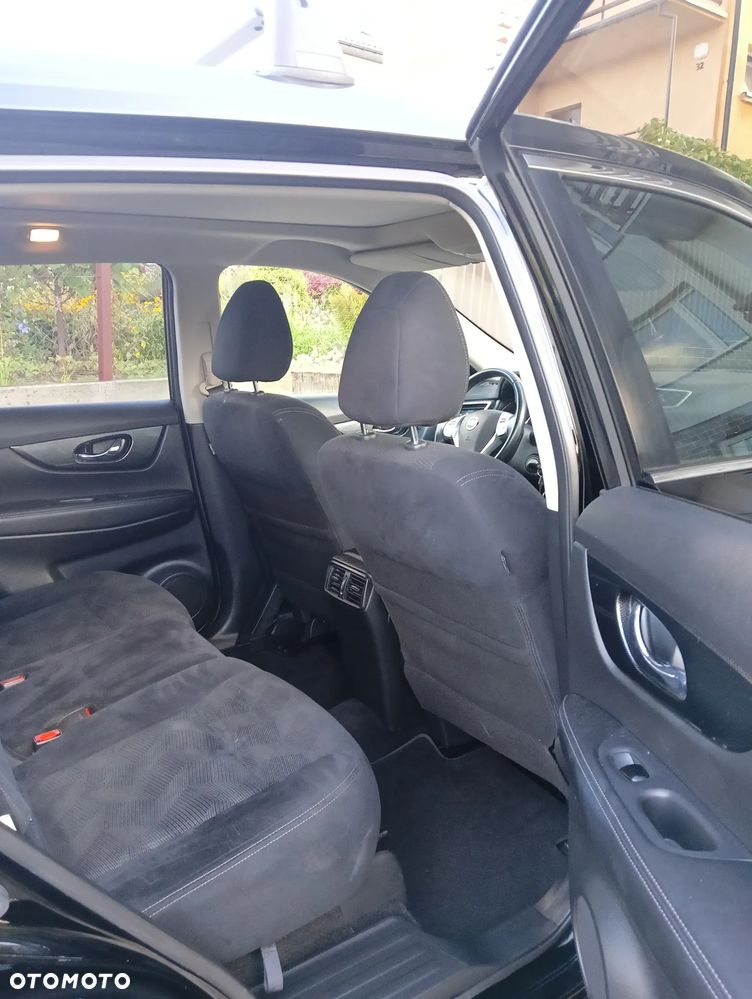 Nissan X-Trail 1.6 DIG-T Tekna 2WD 7os - 10