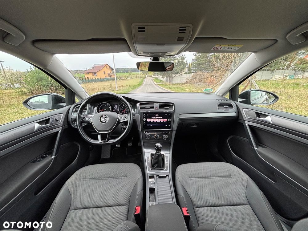 Volkswagen Golf 1.0 TSI OPF Comfortline - 15