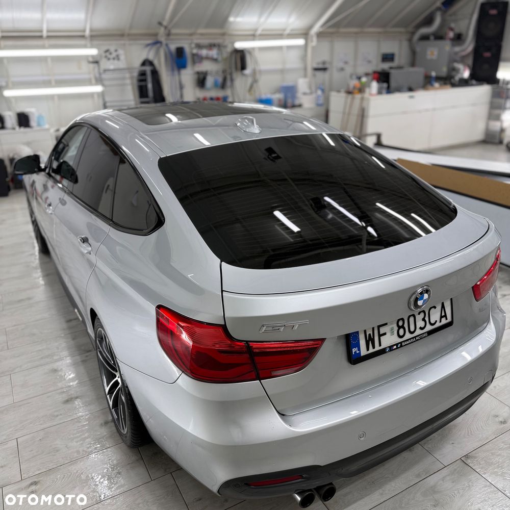 BMW 3GT 320i M Sport - 17
