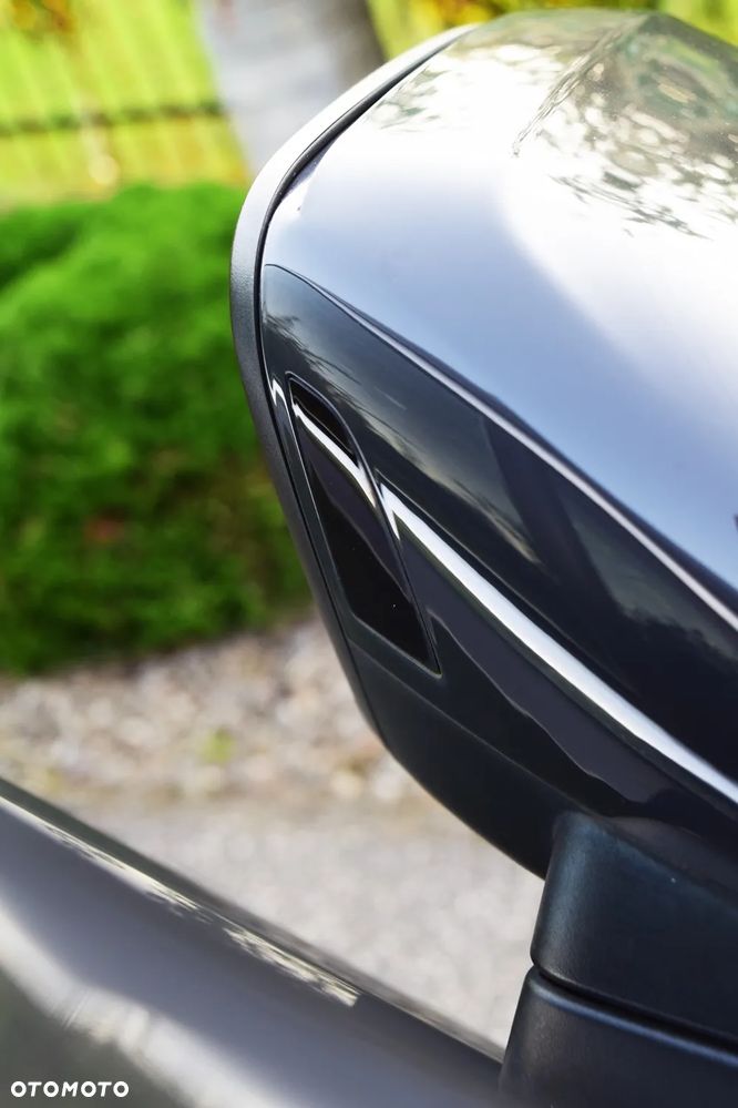 Volkswagen Passat 2.0 TDI BMT Highline DSG - 37