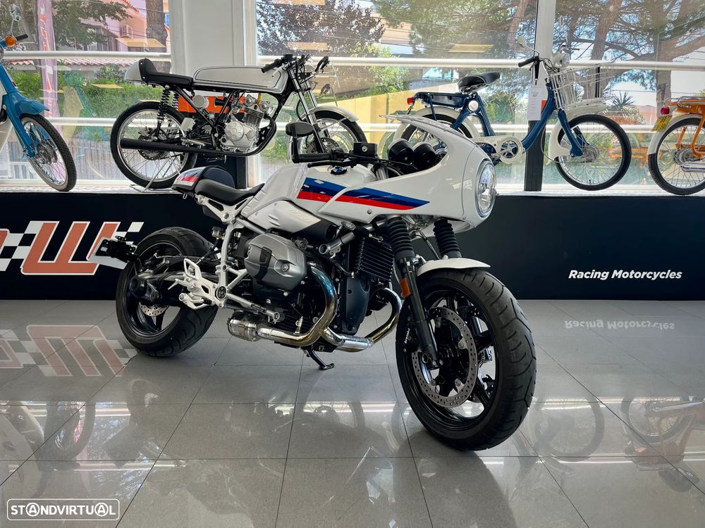 BMW R nineT Racer - 1