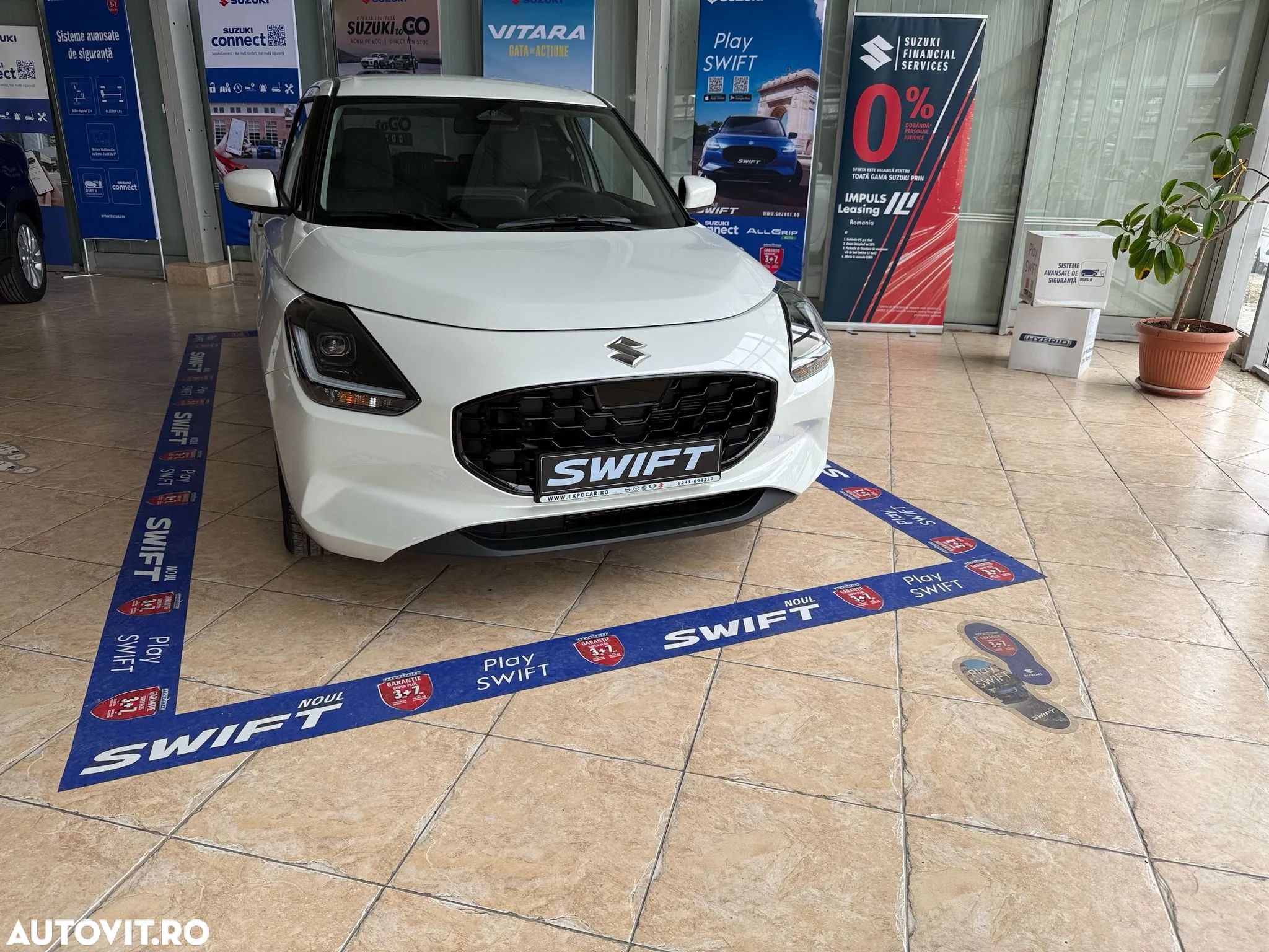 Suzuki Swift 1.2 Dualjet 12V MHEV Passion - 1
