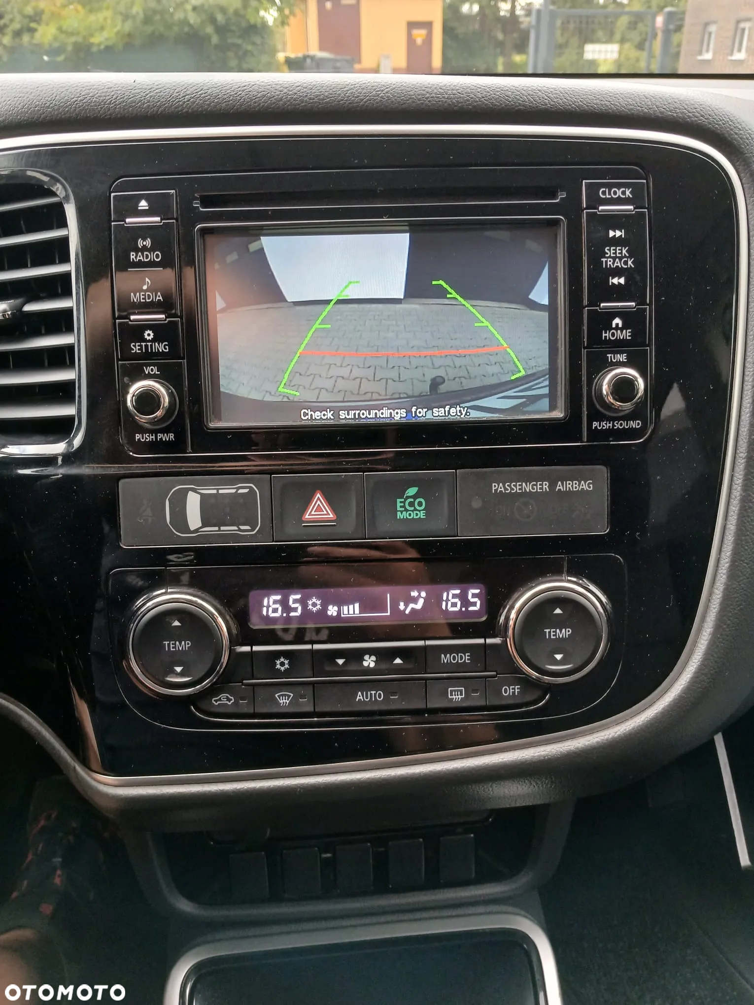 Mitsubishi Outlander 2.0 2WD Diamant - 15