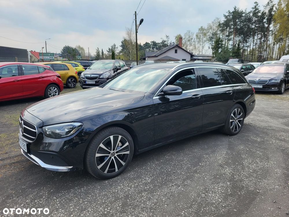 Mercedes-Benz Klasa E 300 de 4Matic 9G-TRONIC Exclusive