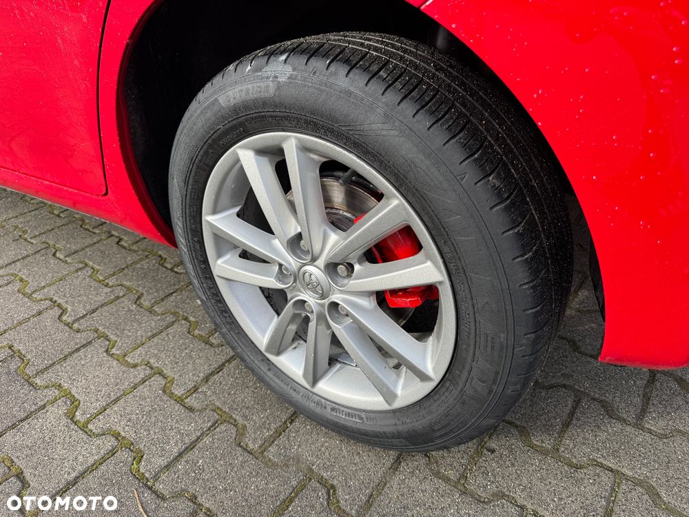 Toyota Auris - 7