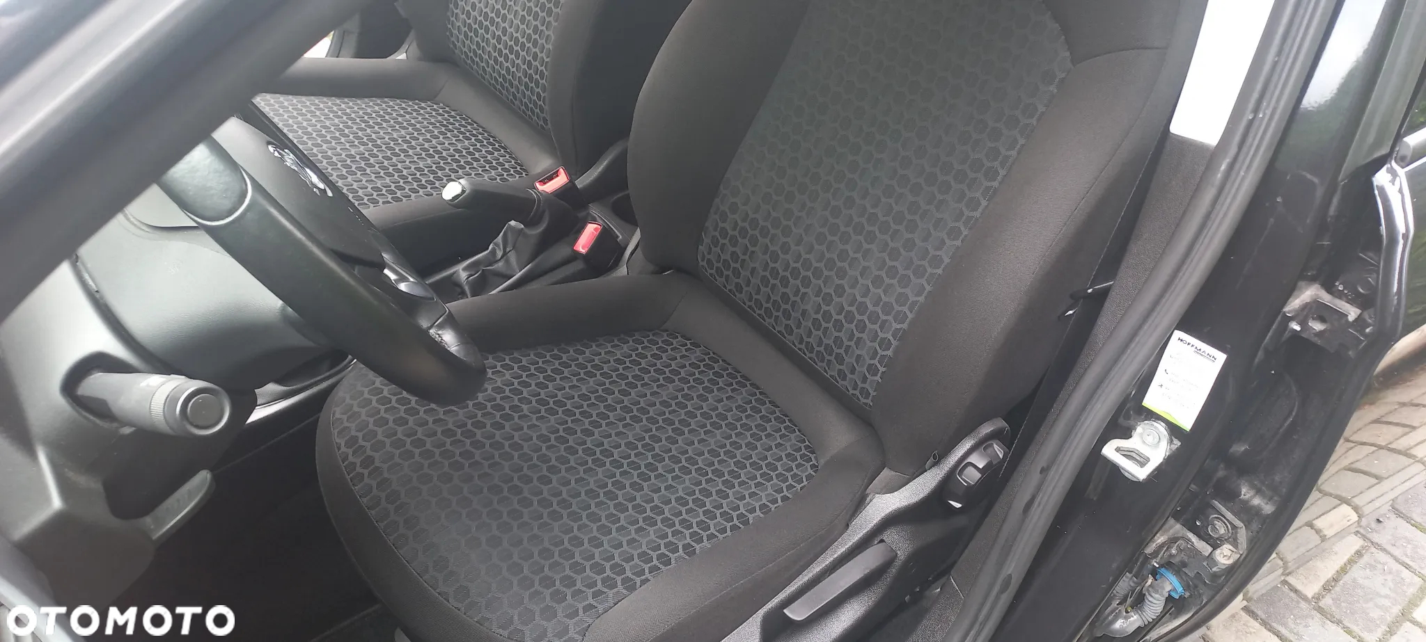 Opel Corsa 1.4 Cosmo - 12